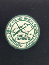 Load image into Gallery viewer, Vintage 1960s Kentucky Conservation Education Badge/Patches
