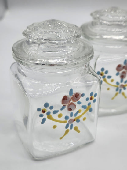 Glass Canister set of 4 w/ Lids