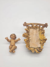 Load image into Gallery viewer, Fontanini Heirloom Nativity Figurines
