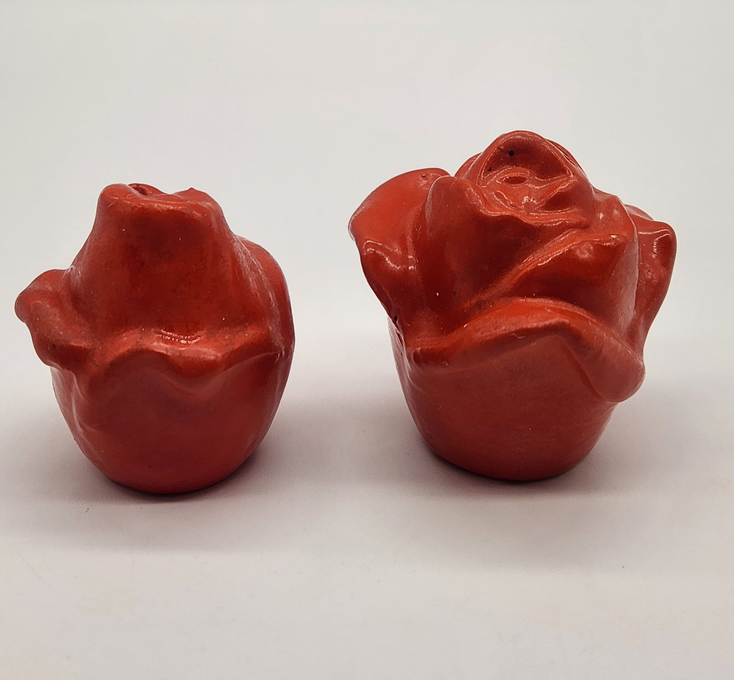 Red Rose Salt & Pepper Shakers Made in Japan Corks Inside