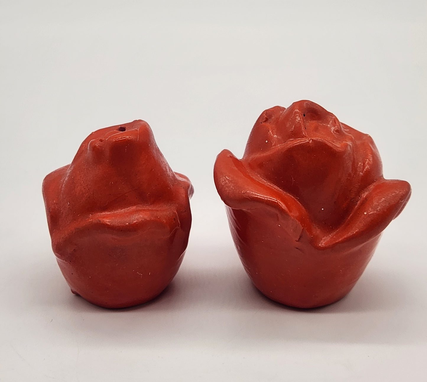 Red Rose Salt & Pepper Shakers Made in Japan Corks Inside