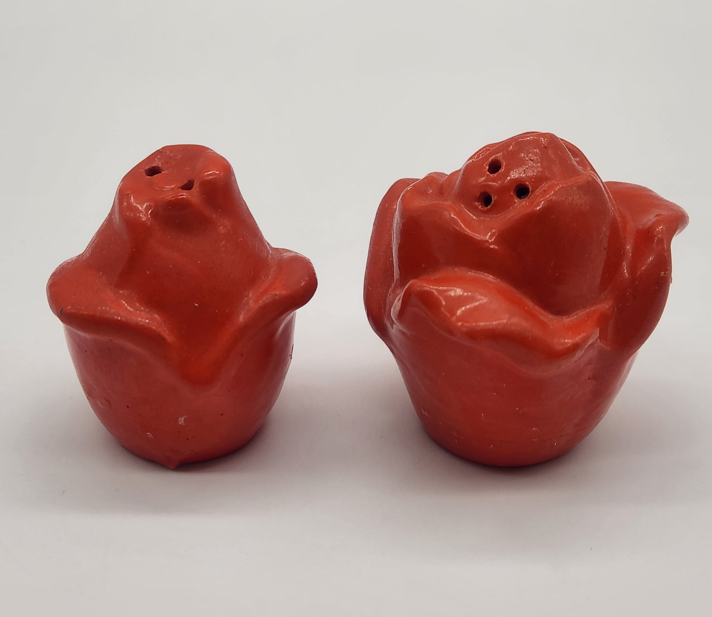 Red Rose Salt & Pepper Shakers Made in Japan Corks Inside