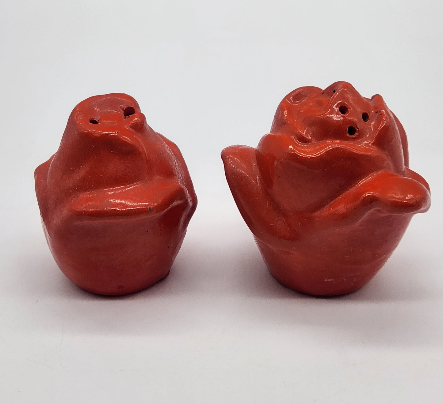 Red Rose Salt & Pepper Shakers Made in Japan Corks Inside