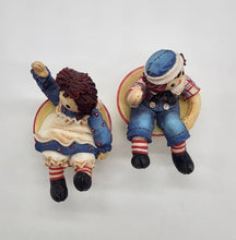 Load image into Gallery viewer, Enesco Raggedy Ann And Andy Filled To The Brim With Love
