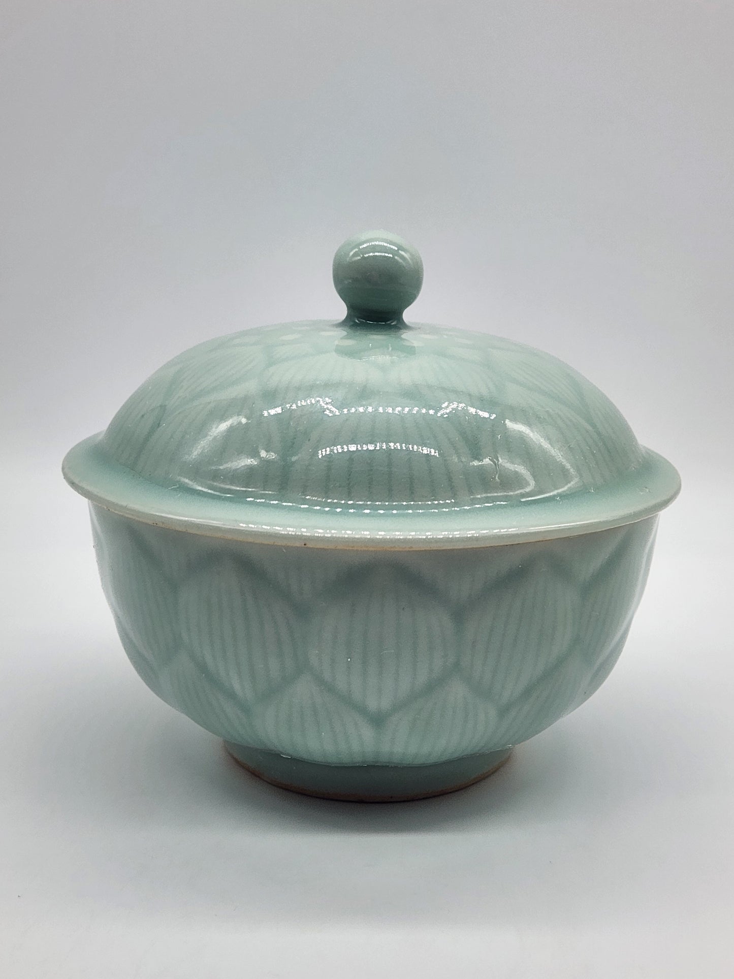 Longquan Celadon Green Bowl with Lid Lidded Lotus Flower Floral 5.5 inches wide