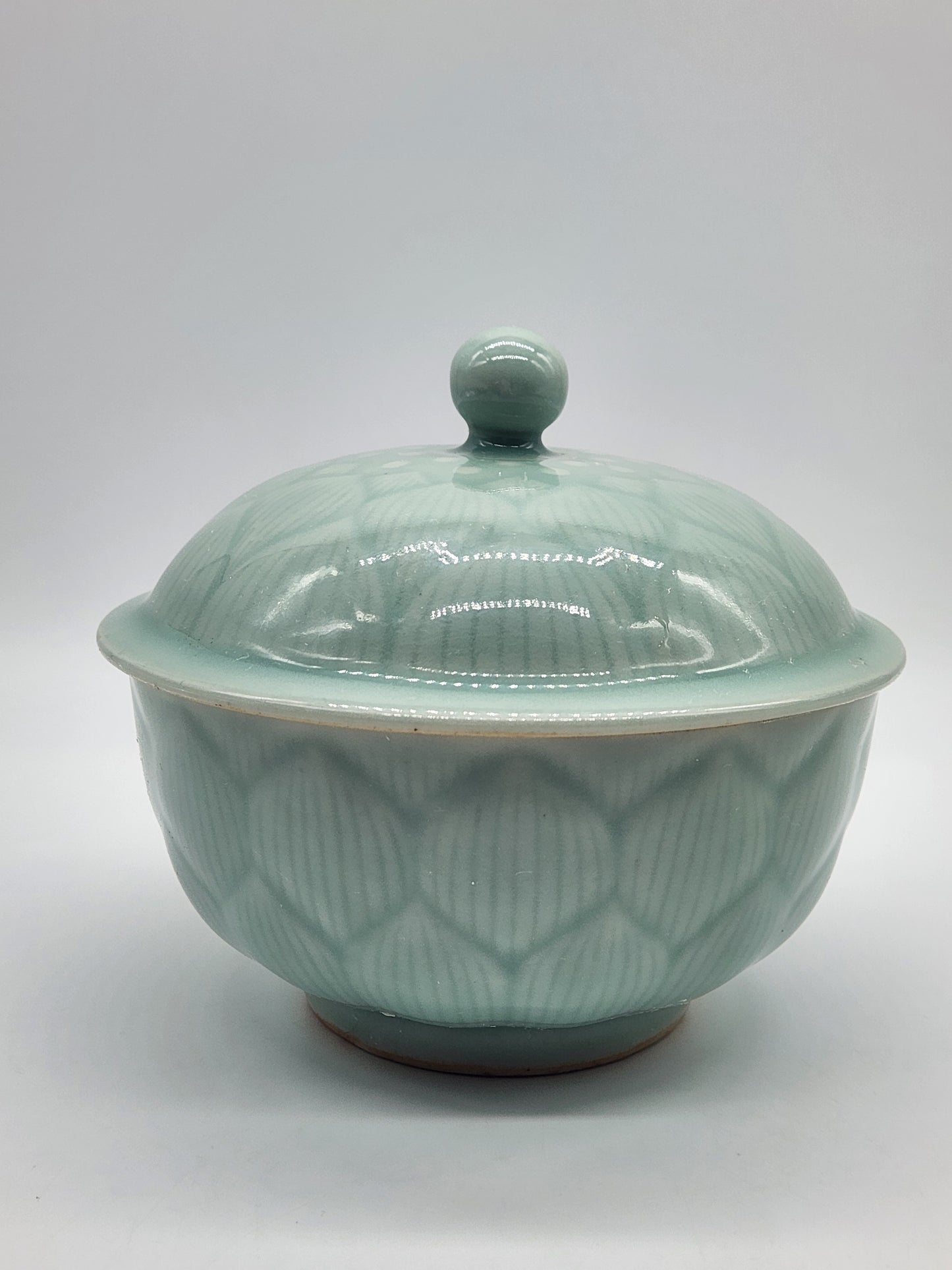 Longquan Celadon Green Bowl with Lid Lidded Lotus Flower Floral 5.5 inches wide