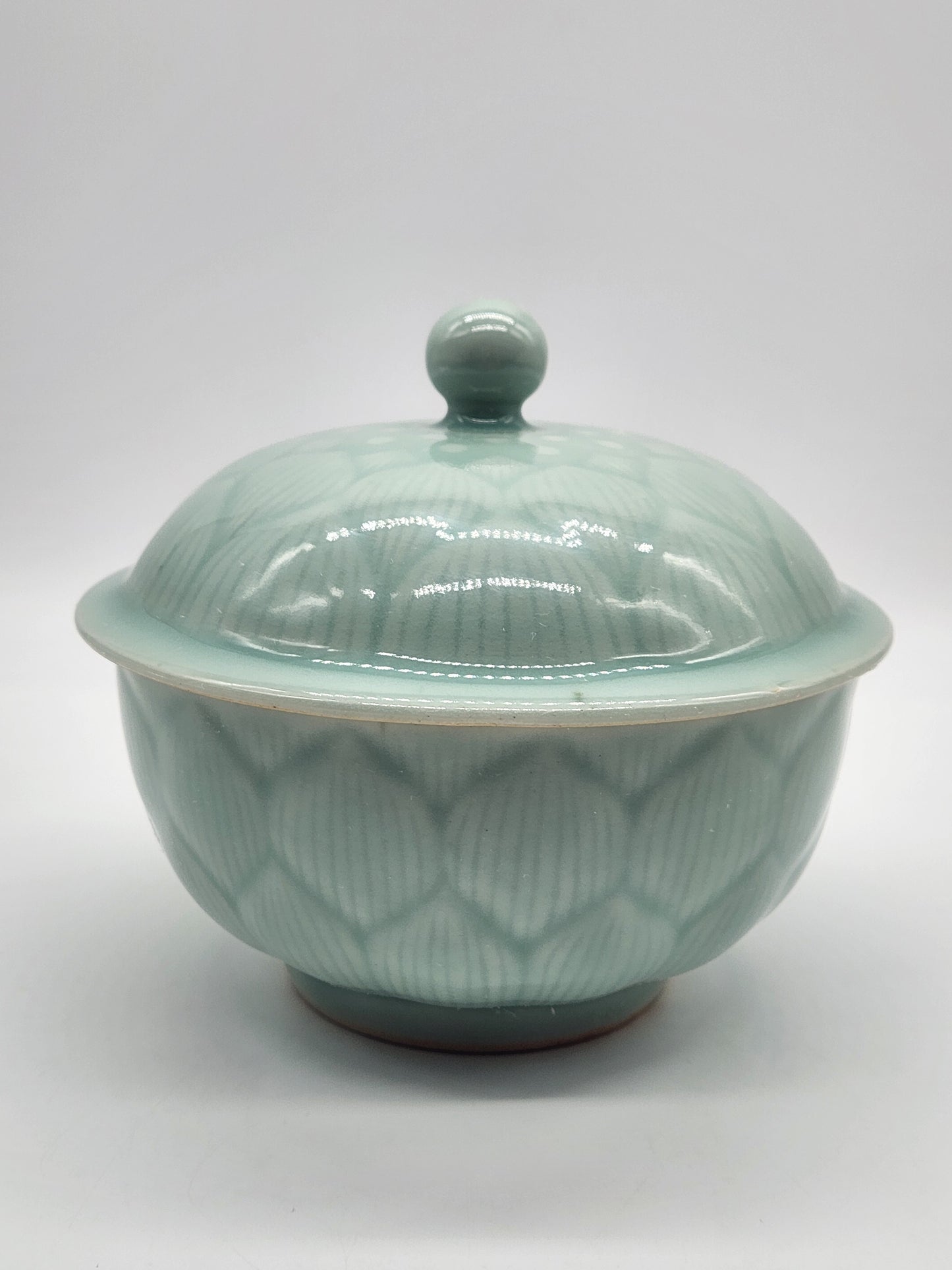 Longquan Celadon Green Bowl with Lid Lidded Lotus Flower Floral 5.5 inches wide