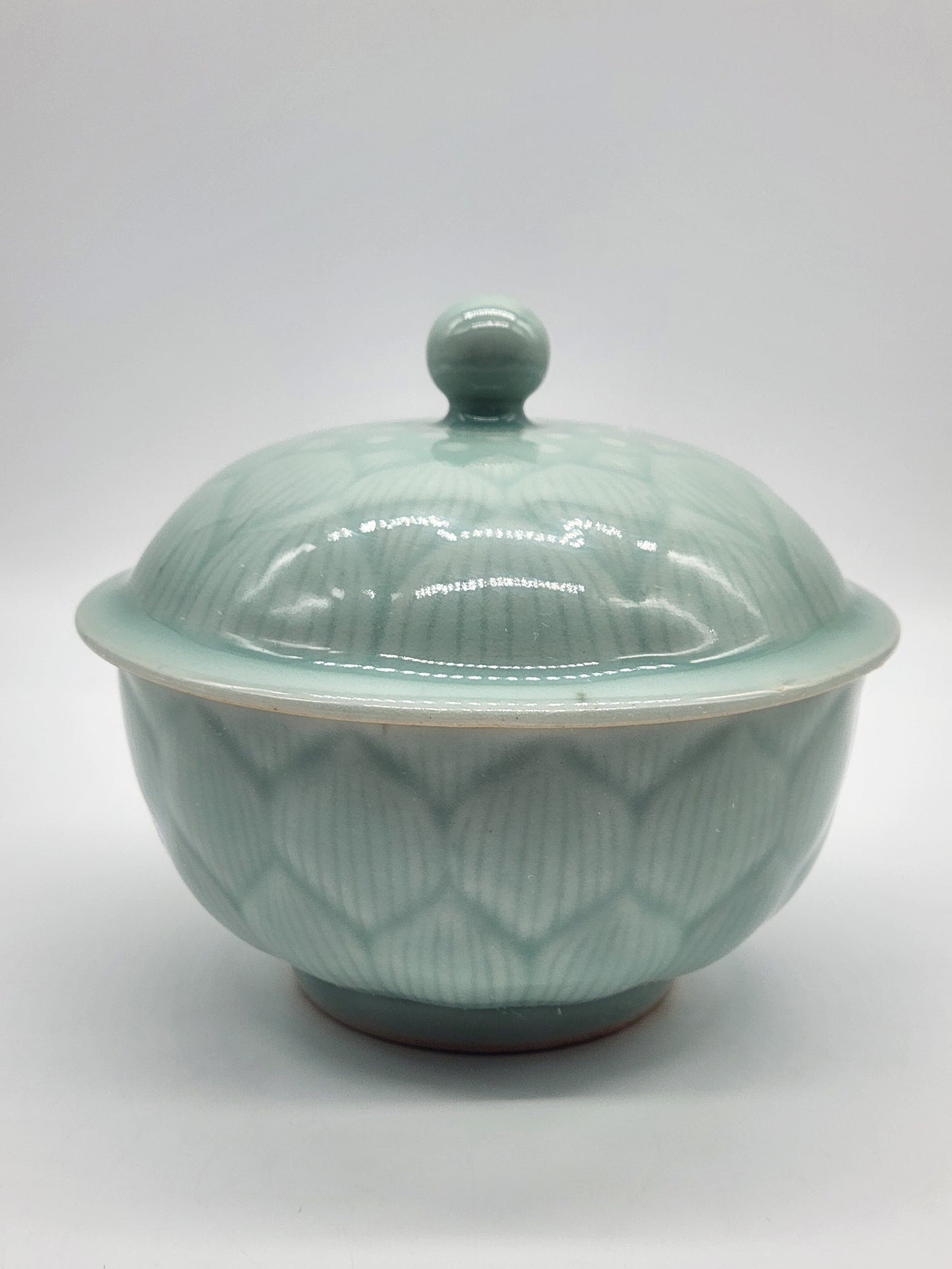 Longquan Celadon Green Bowl with Lid Lidded Lotus Flower Floral 5.5 inches wide