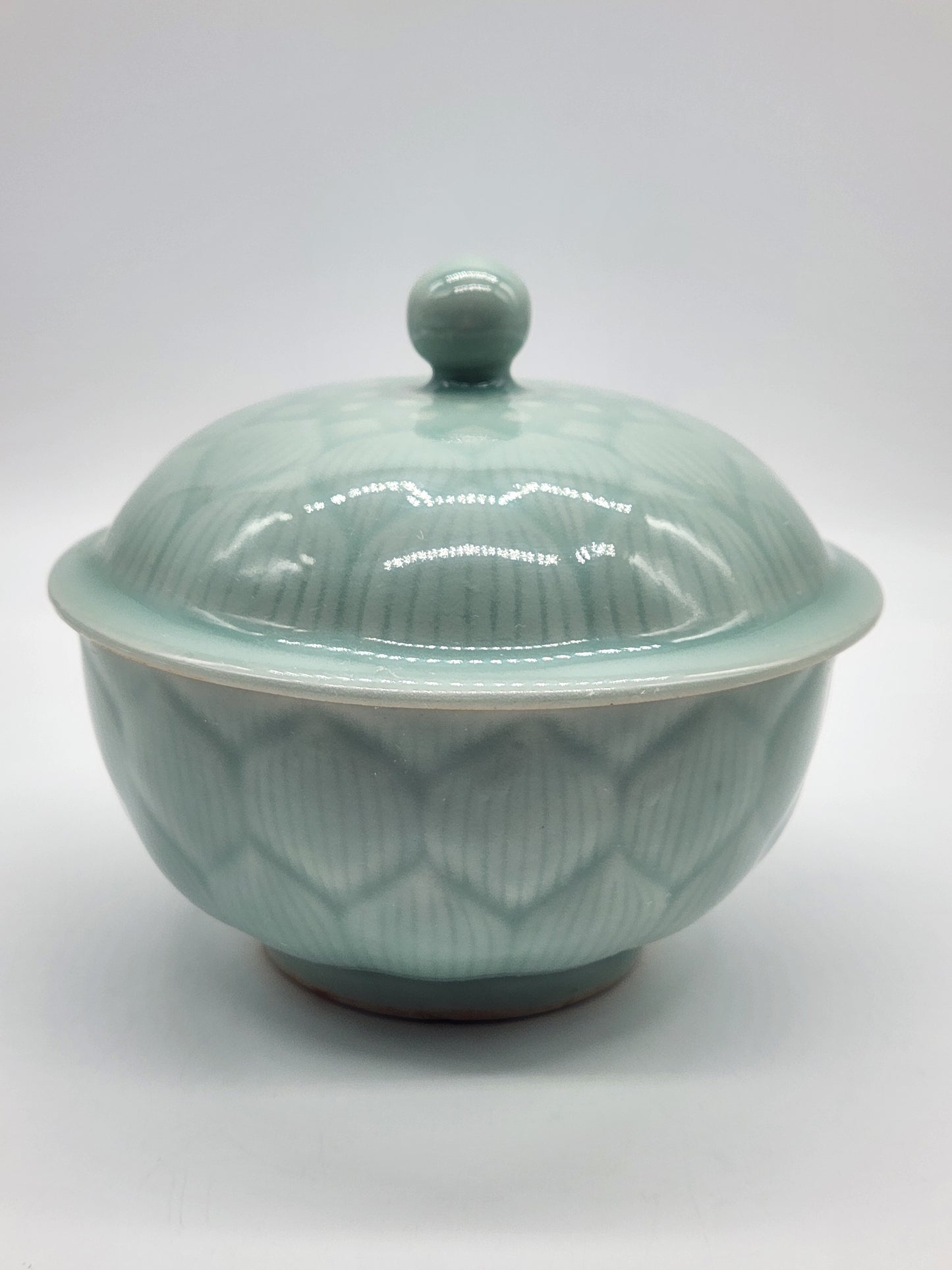 Longquan Celadon Green Bowl with Lid Lidded Lotus Flower Floral 5.5 inches wide