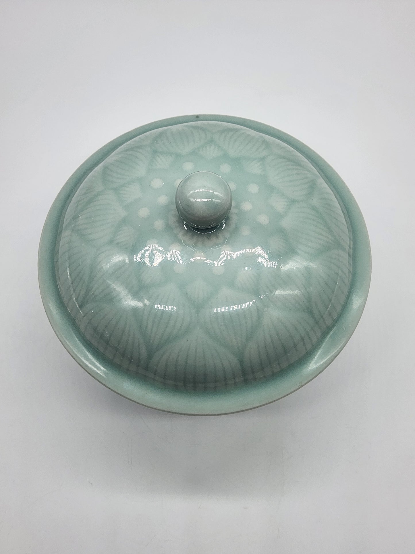 Longquan Celadon Green Bowl with Lid Lidded Lotus Flower Floral 5.5 inches wide