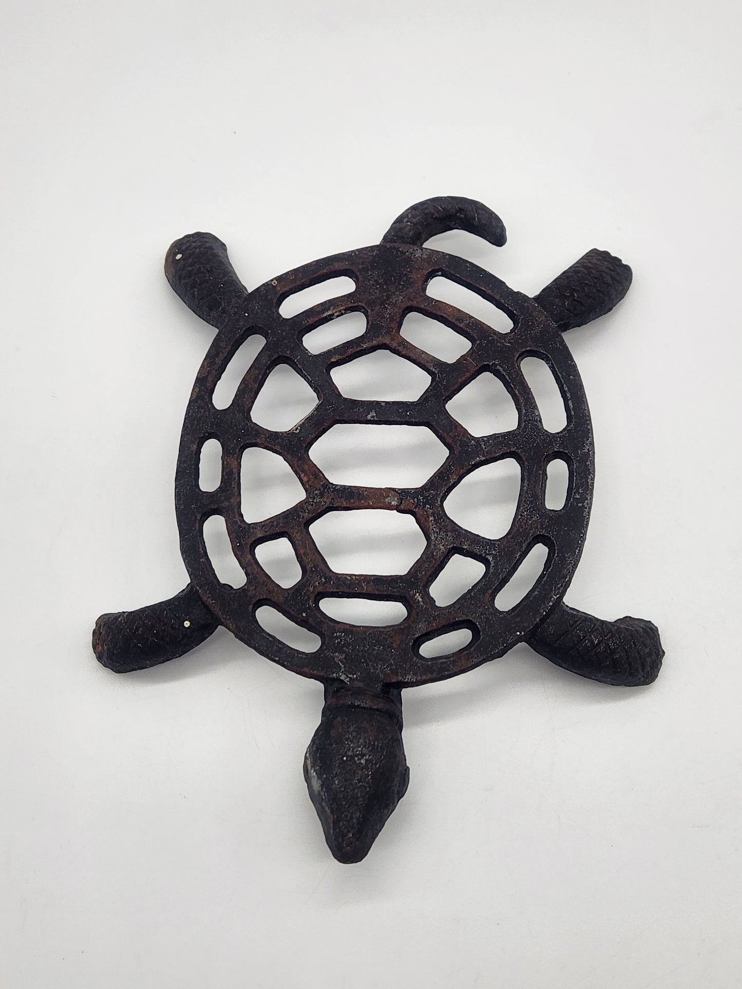 V.G. Inc Taiwan Black metal Trivet TURTLE 7" x 6"