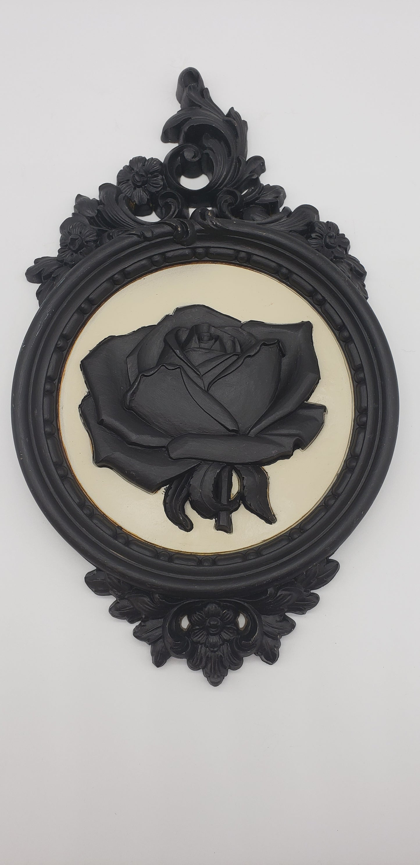 Dart Plastic Wall Art Flower - Black