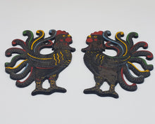 Load image into Gallery viewer, Wilton Cast Iron Rooster Trivets
