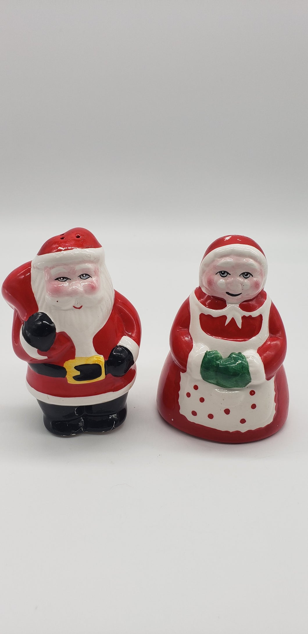 Santa and Mrs Claus Salt & Pepper Shakers