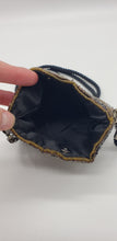 Load image into Gallery viewer, Beaded Tulip Purse with rope strap

