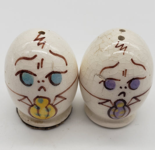 Anthropomorphic Grumpy "Eggheads" Salt and Pepper Shakers