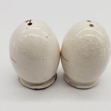 Load image into Gallery viewer, Anthropomorphic Grumpy &quot;Eggheads&quot; Salt and Pepper Shakers

