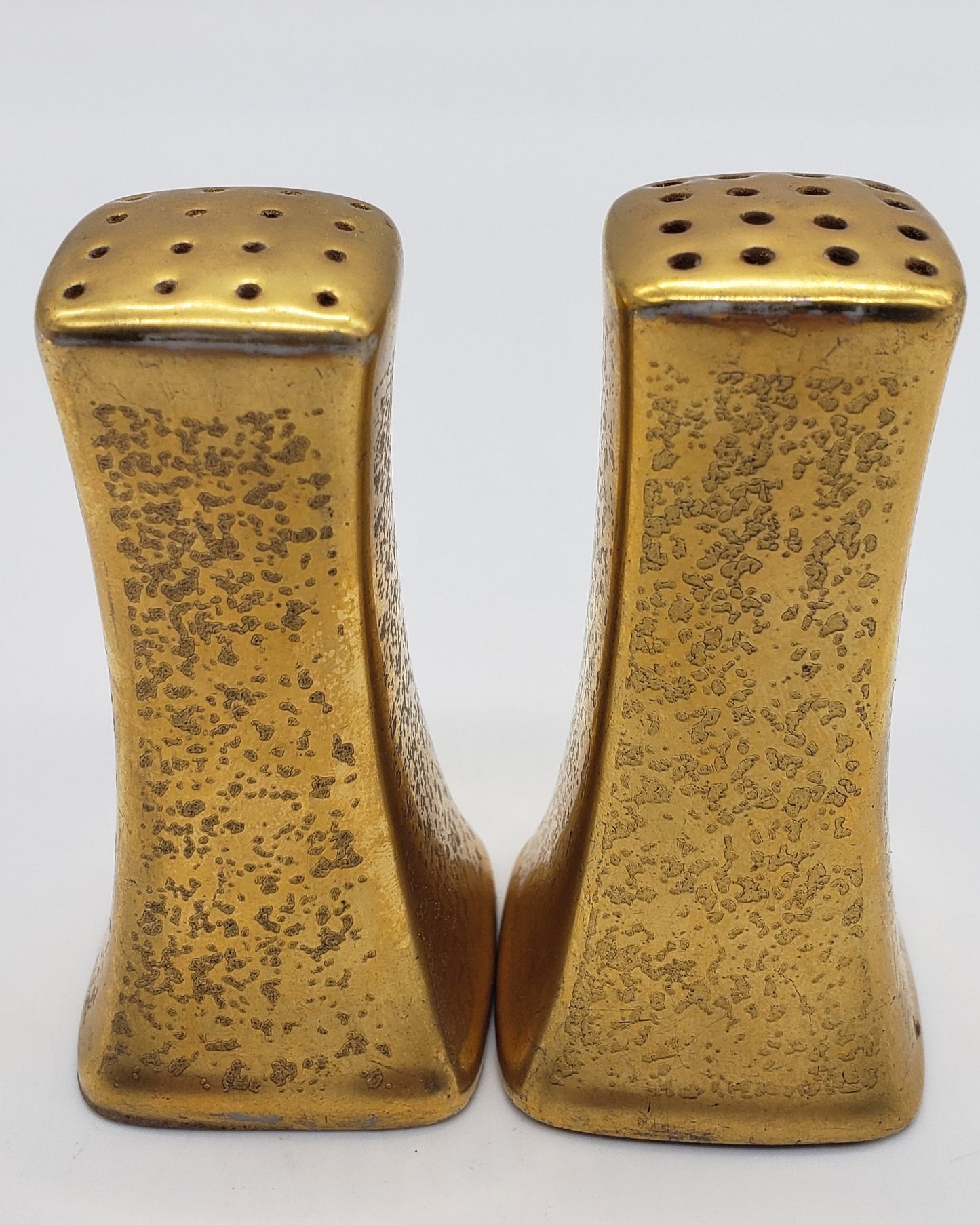 Pickard Gold Encrusted Salt and Pepper Shaker Set