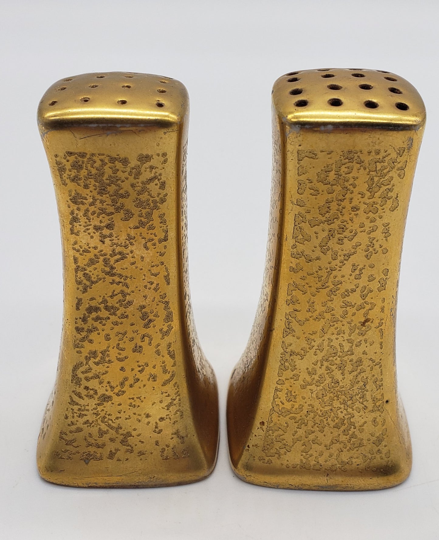 Pickard Gold Encrusted Salt and Pepper Shaker Set