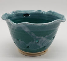 Load image into Gallery viewer, Whitefish Pottery Colander
