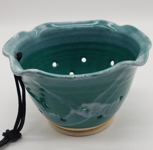 Whitefish Pottery Colander