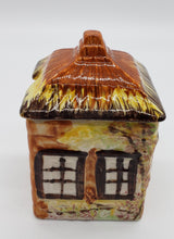 Load image into Gallery viewer, Price Brothers Thatched Cottage Sugar
