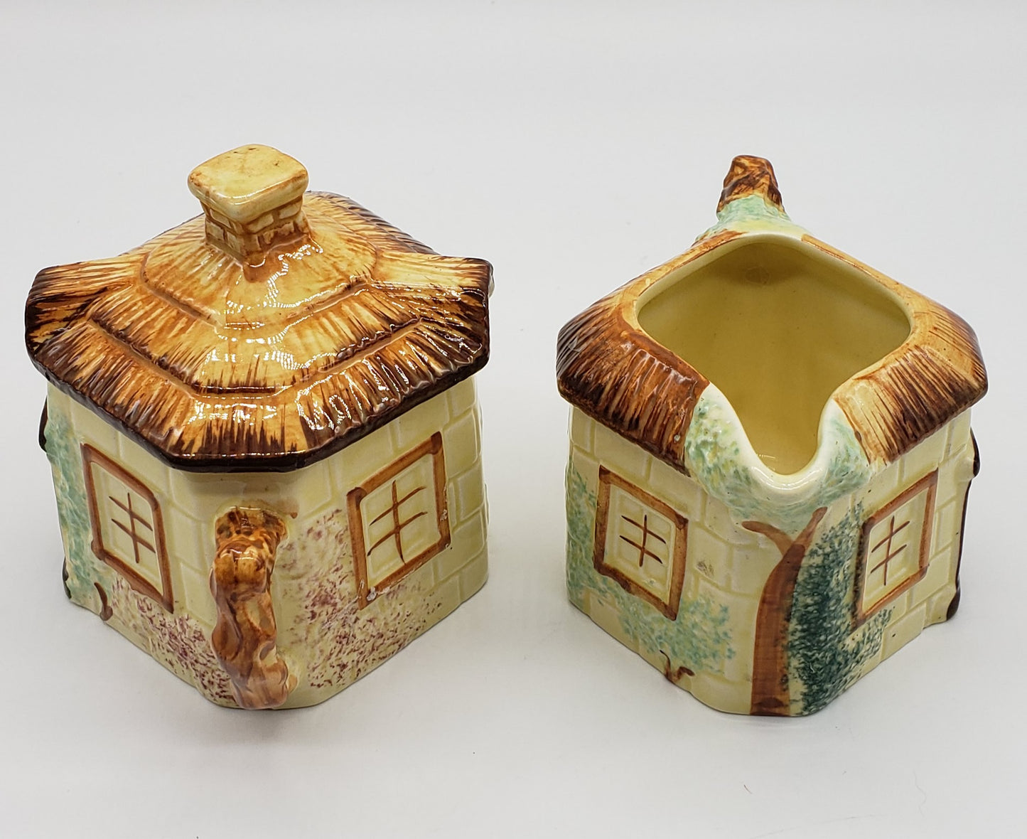 Keele Street Pottery Thatched Cottage cream and sugar