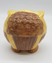 Load image into Gallery viewer, Vintage Ceramic Hobbyist Owl Figurine
