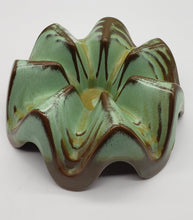 Load image into Gallery viewer, Frankoma pottery green casserole food candle warmer- WA1
