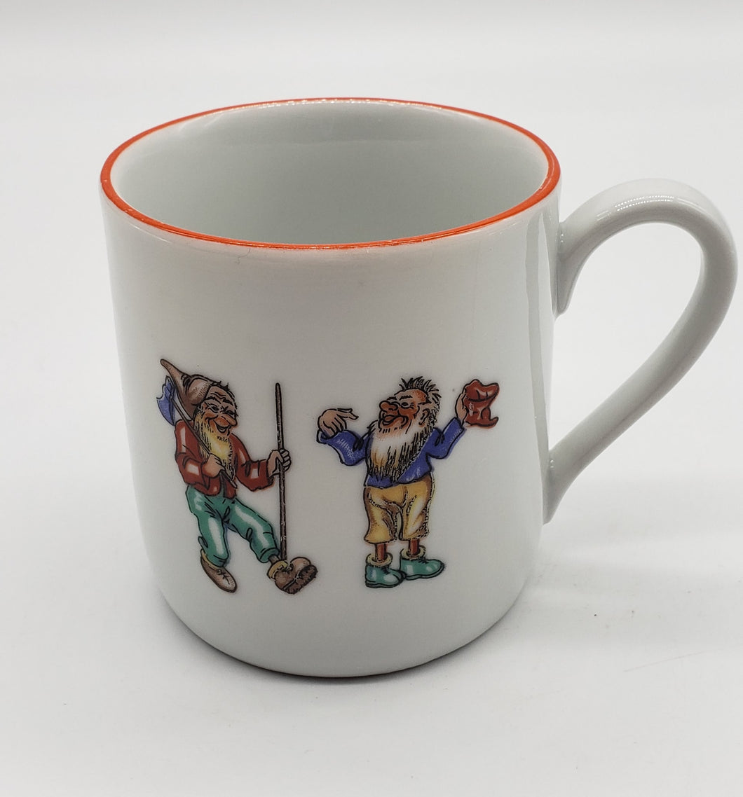Gnome travelers cup