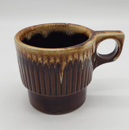 USA Monmouth Western Pottery - White on Brown Drip glazed Mug