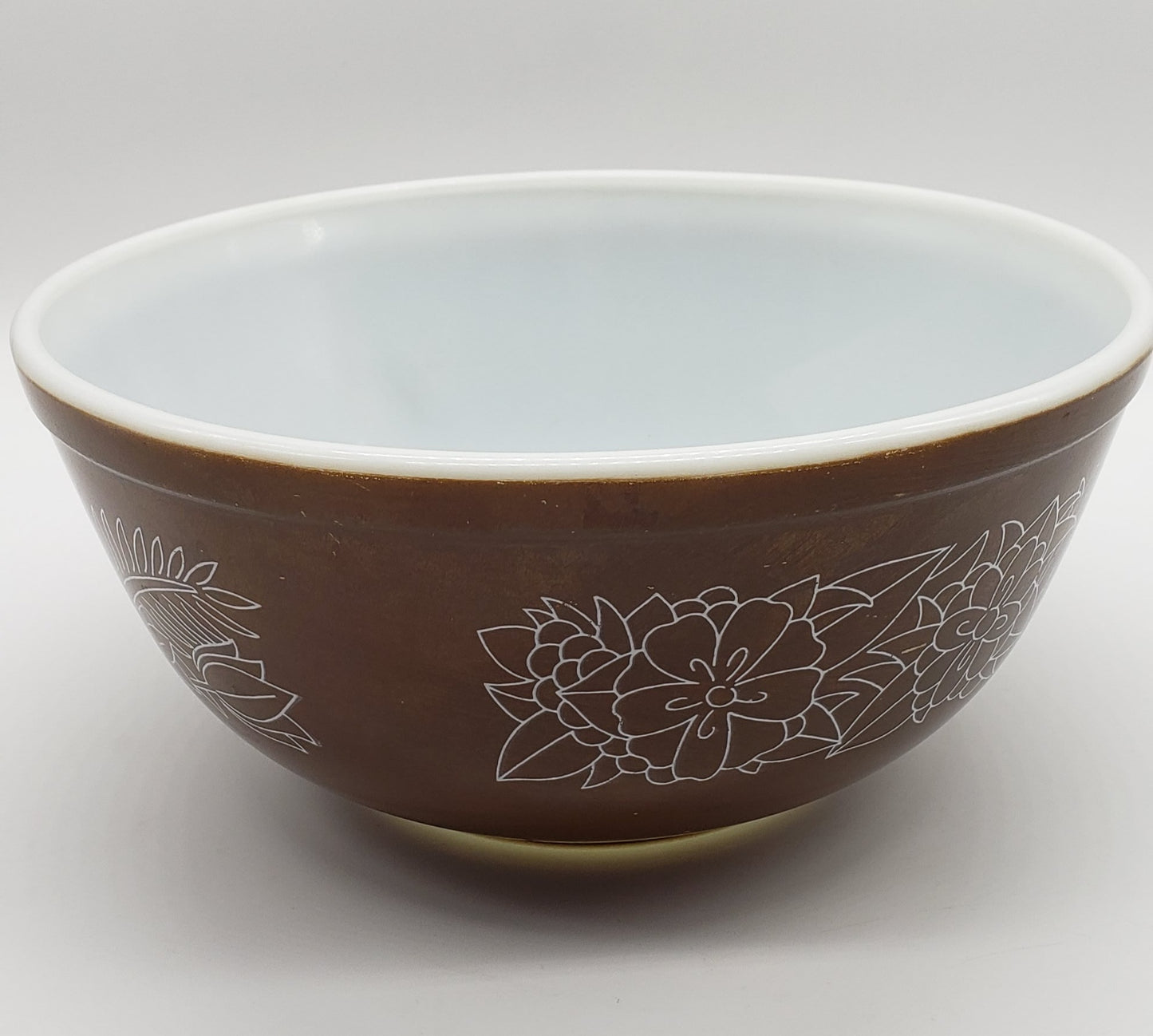 Pyrex 403 Nesting Mixing Bowl Woodland Brown