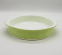 Load image into Gallery viewer, Pyrex 221 Lime Green Round Pan

