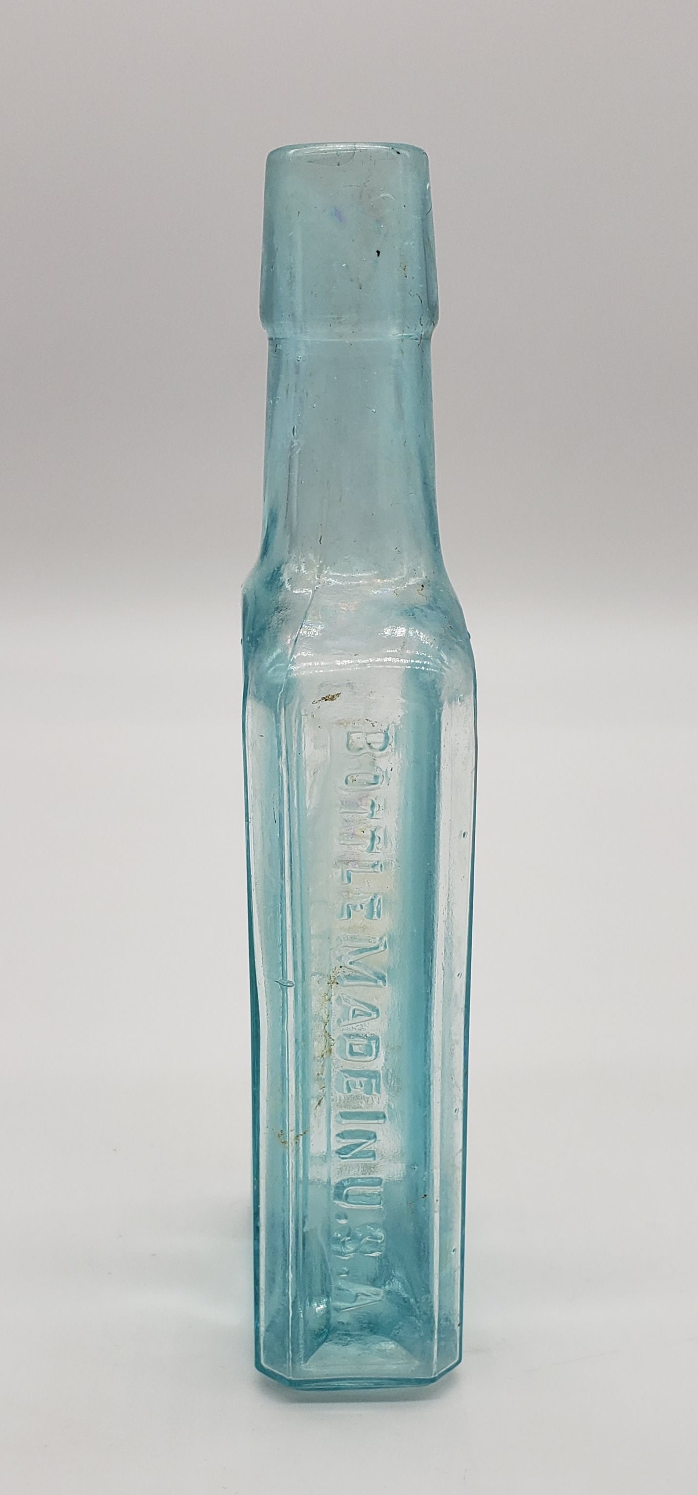 "Chamberlain's" bottle