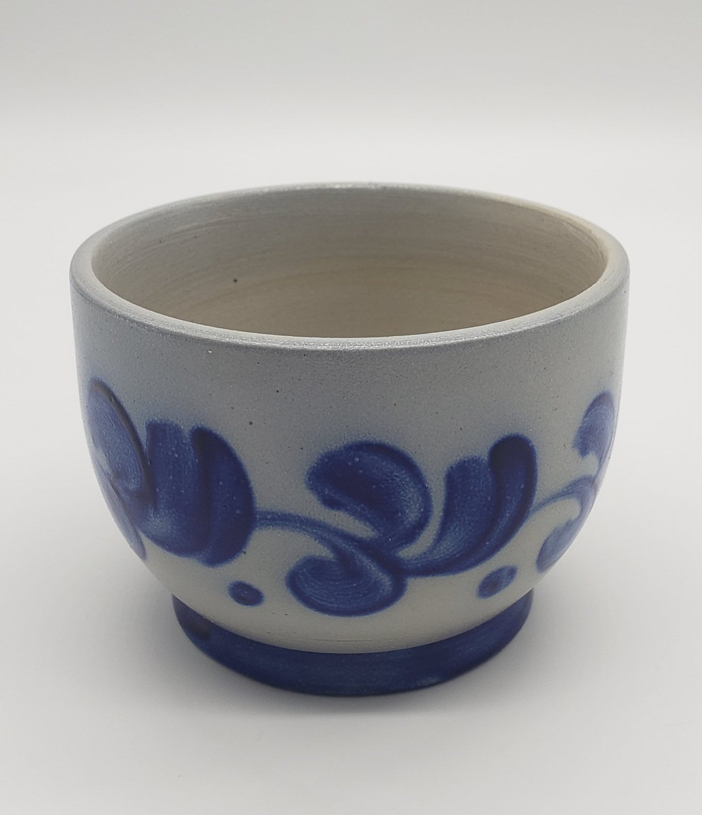 Salt Glaze Small Pottery bowl With Handle