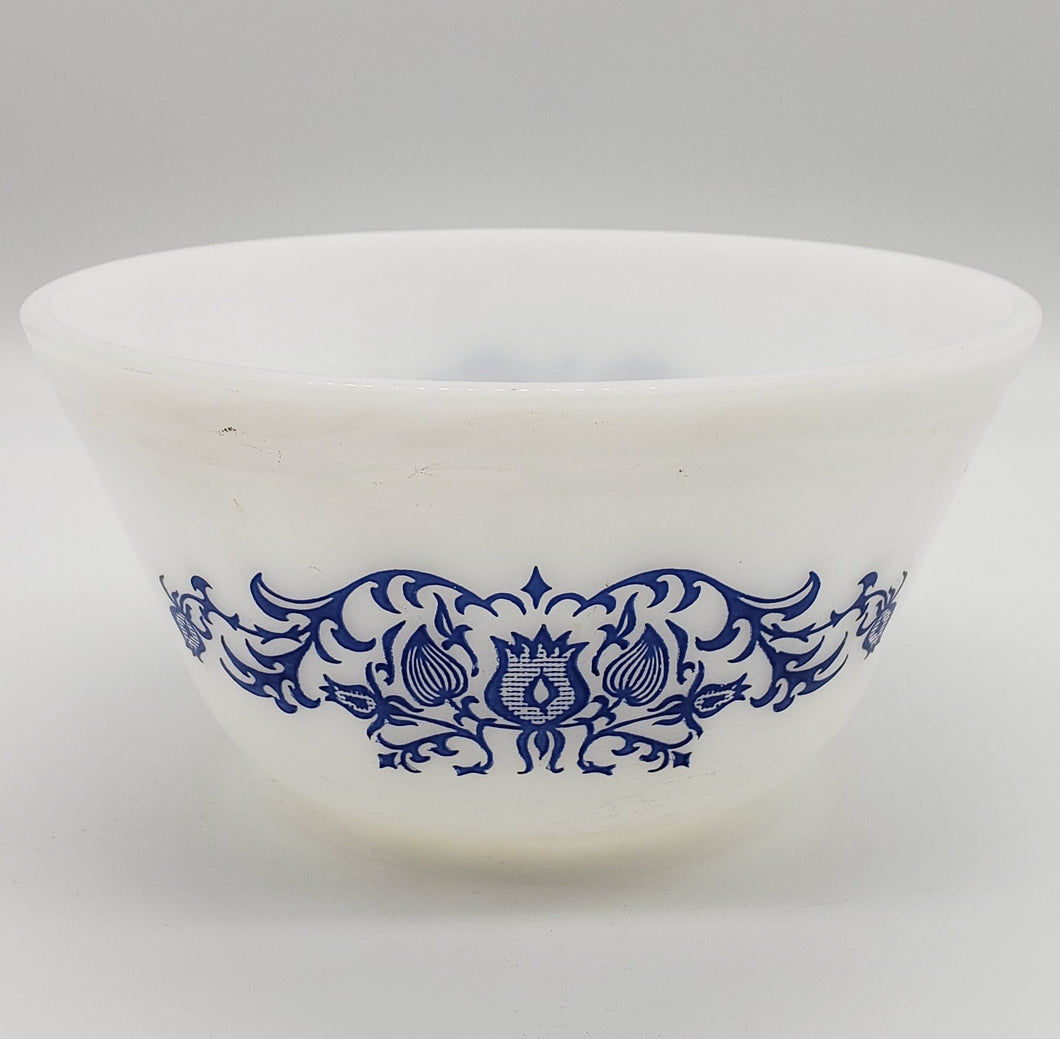 Federal glass Heat proof mixing bowl - Buck County Pattern