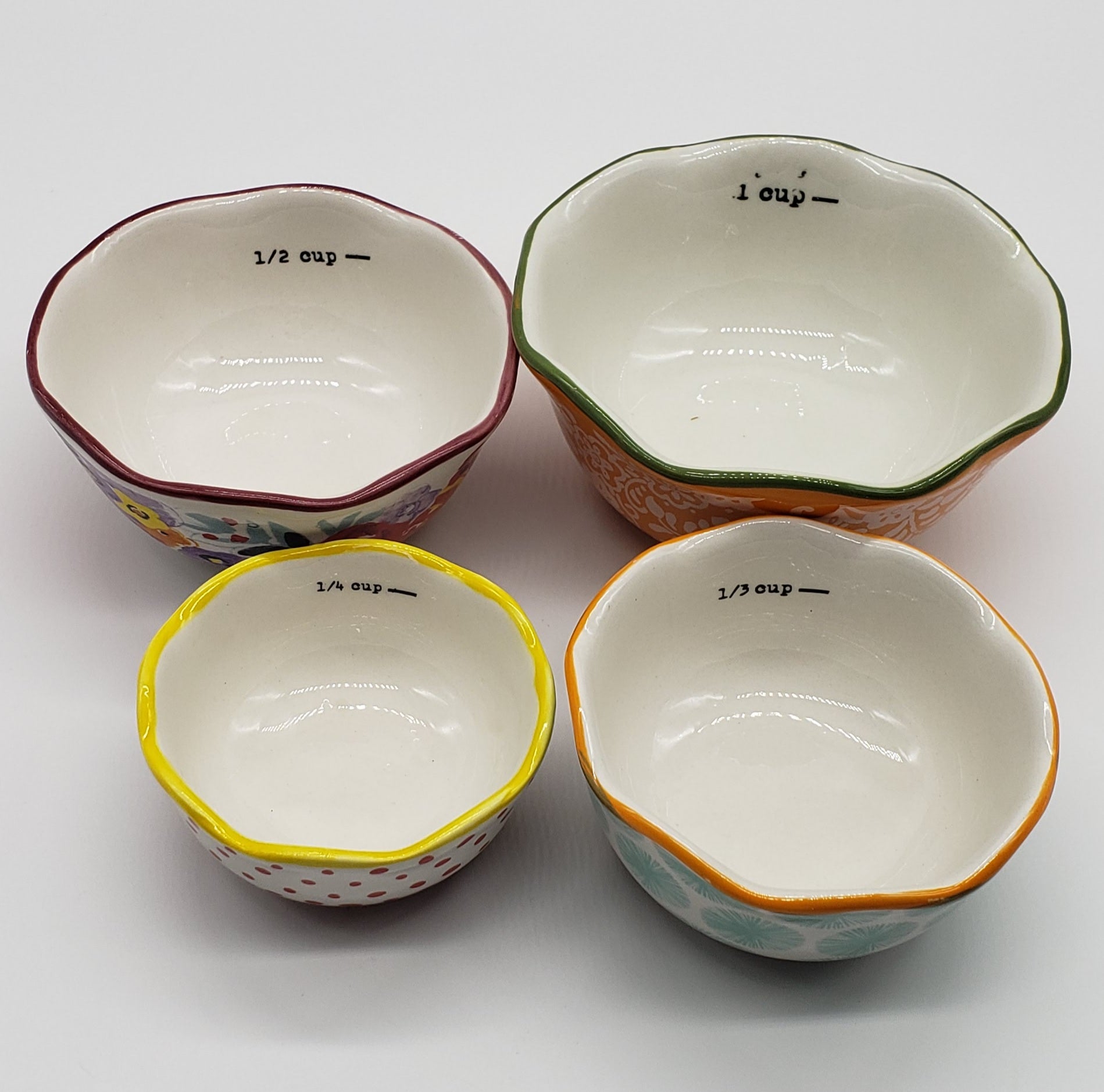 The Pioneer Woman Flea Market 4-Piece Ceramic Decorated Measuring Bowls