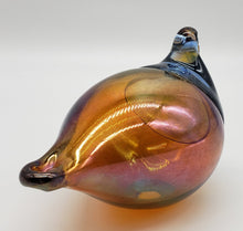 Load image into Gallery viewer, Art Lasi -Fantasia Metallic Iridescent Colour Bird-Hand Made in Finland - Signed
