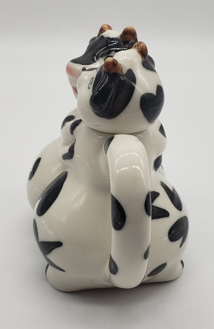 Hugging Cows Creamer