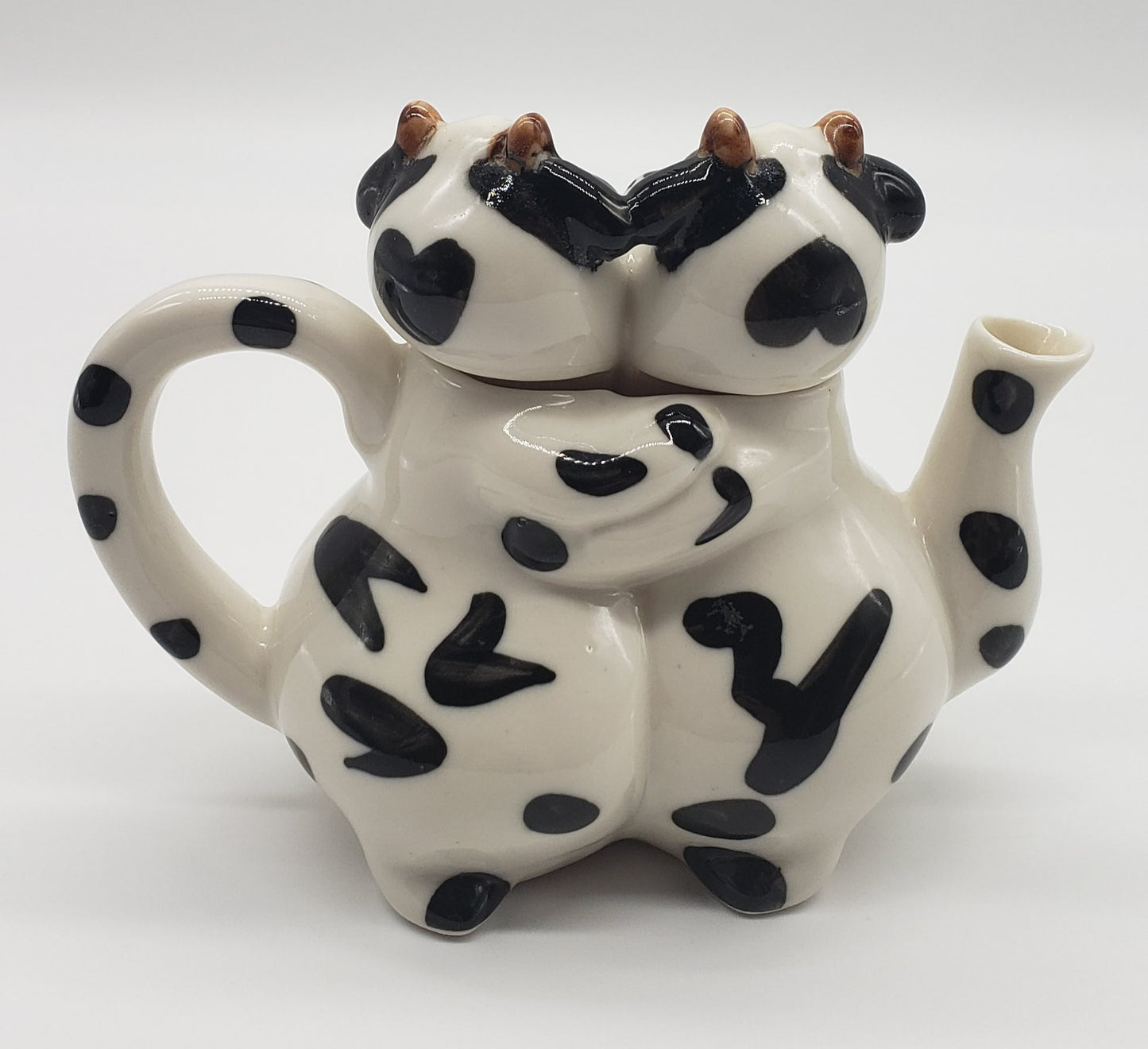 Hugging Cows Creamer