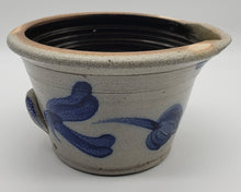 Load image into Gallery viewer, Rowe Pottery Works 8&quot; Batter Bowl Salt Glaze with Blue Design
