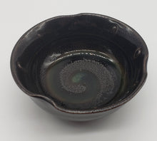 Load image into Gallery viewer, Pinch Bowl Pottery
