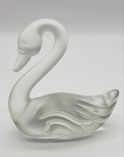 Load image into Gallery viewer, Fenton Art Glass Satin Velvet Frosted Glass Swan
