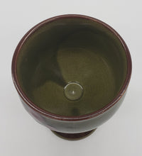 Load image into Gallery viewer, Ceramic Wine Goblet with Flower

