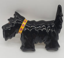 Load image into Gallery viewer, Scottish Terrier Ceramic Wall hanging
