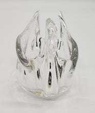 Load image into Gallery viewer, RIEKES CHALET Lead Crystal Glass Swan - Handcrafted in Canada
