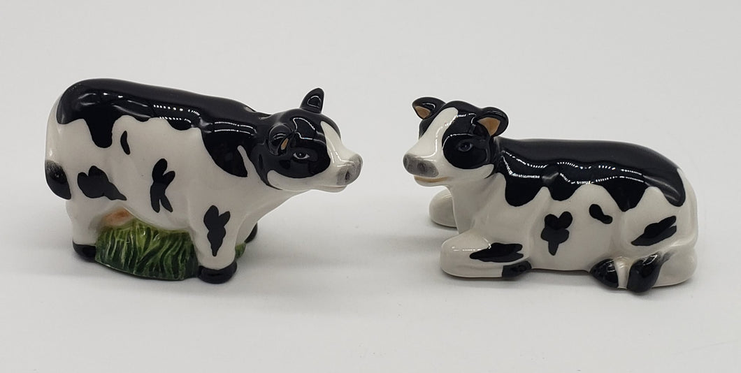 Appletree Design Barnyard miniature cow salt and pepper shakers