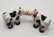 Load image into Gallery viewer, COW KISSING SALT &amp; PEPPER SHAKERS MAGNETIC
