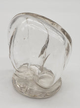 Load image into Gallery viewer, Lefton Vintage Glass Elephant figurine
