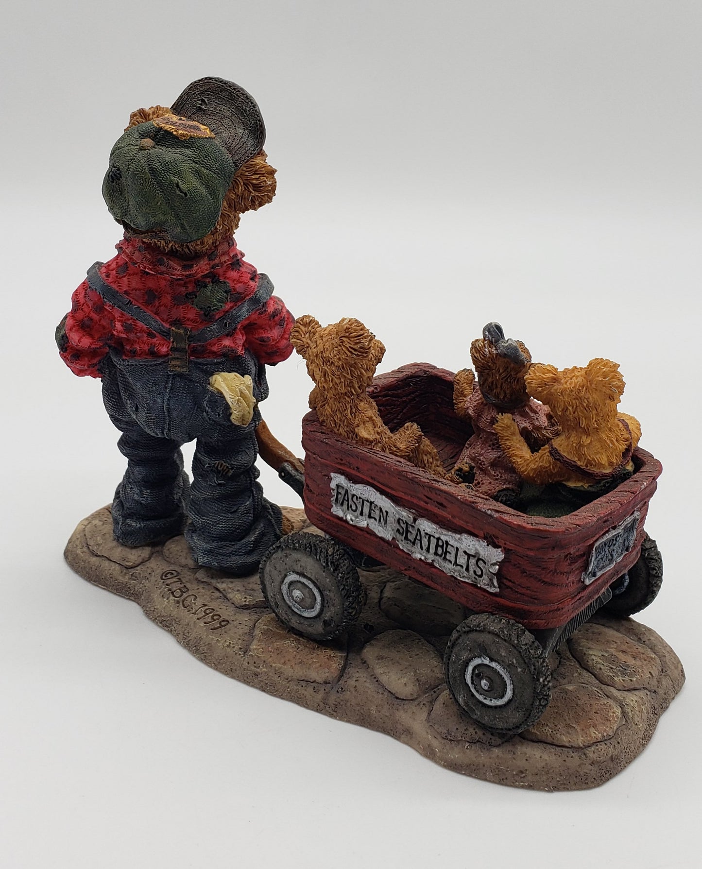 Boyd's bears & friends Bearstone Collection #227727 "Getting There" Wagon